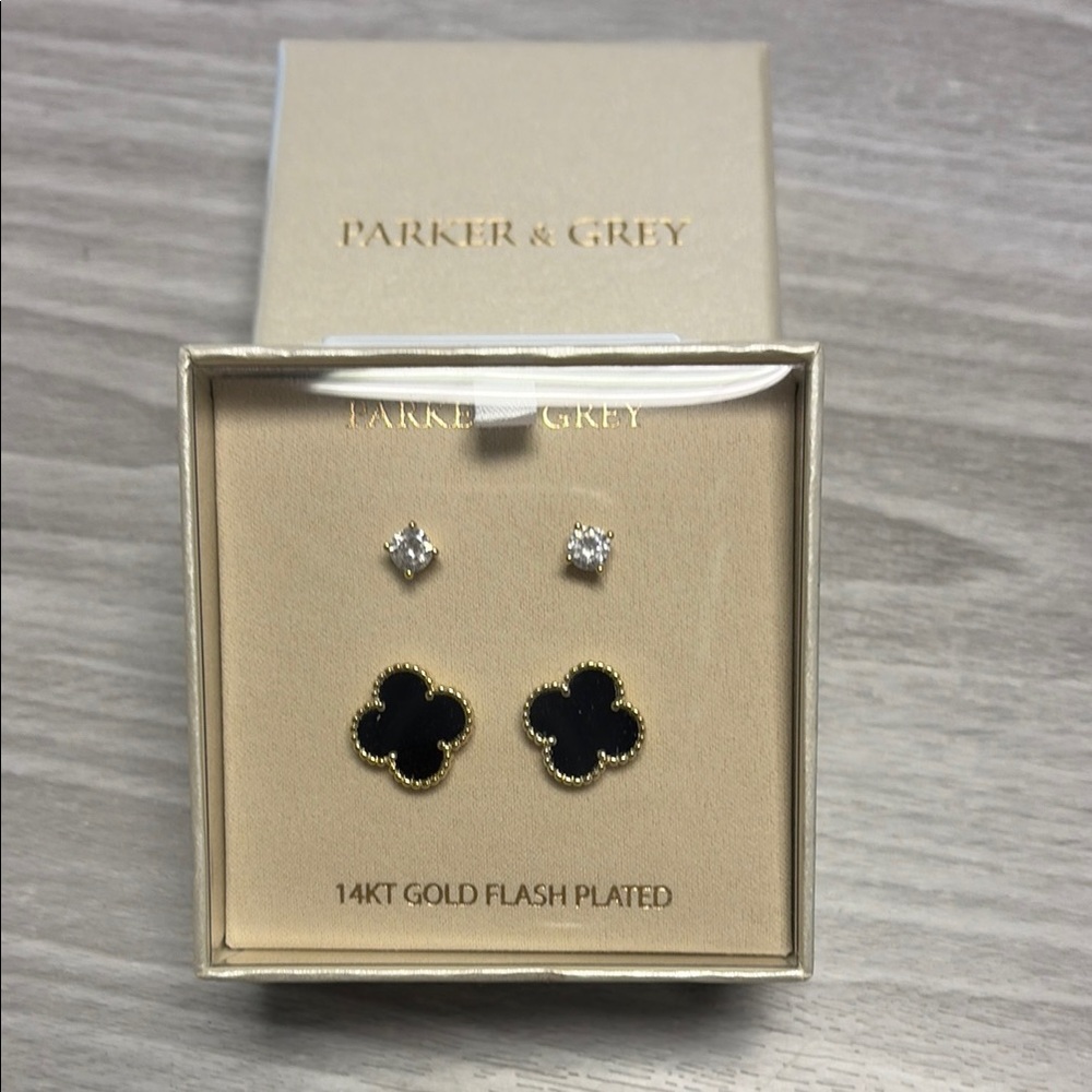 Black and Gold Earrings Set